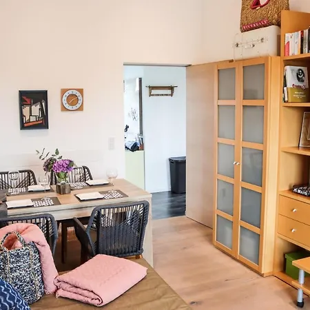Moderne Naehe Bad Griesbach, * Haarbach